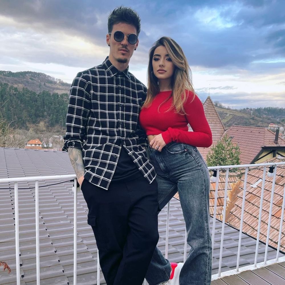 Iubita lui Dennis Man, de o frumusețe răpitoare. Cât de bine arată Alexandra: 