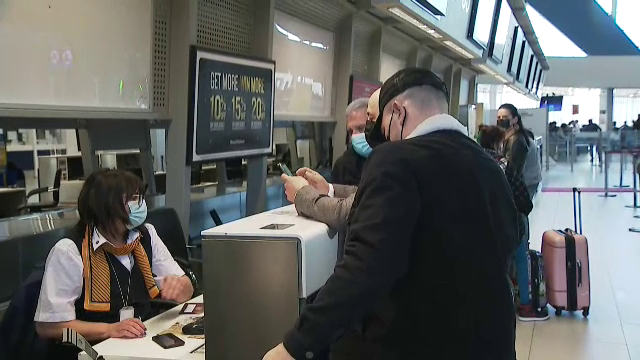 OFICIAL | Dinamo a anunțat oficial transferul lui Sorescu în Polonia. Imagini de la aeroport_9