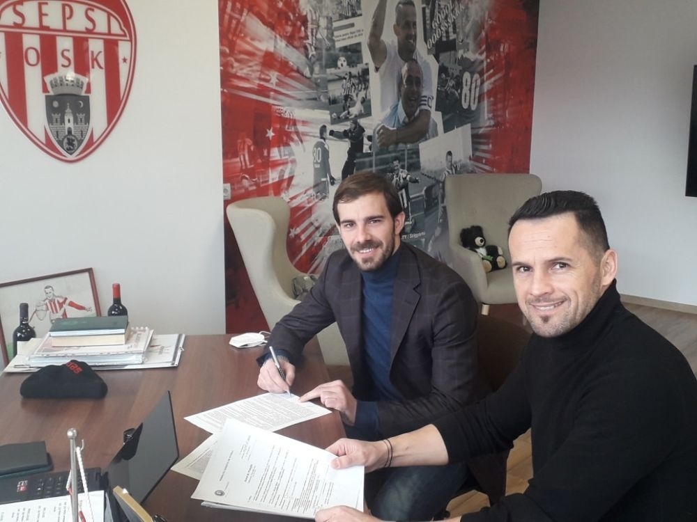 Mihai Bălașa a plecat de la Unviersitatea Craiova! Fundașul central a semnat cu o altă echipă din Liga 1 _5