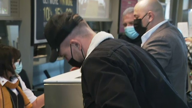 ”Dinamo și-a atins scopul”. Ultimele detalii despre transferul lui Sorescu la Raków Czestochowa_2