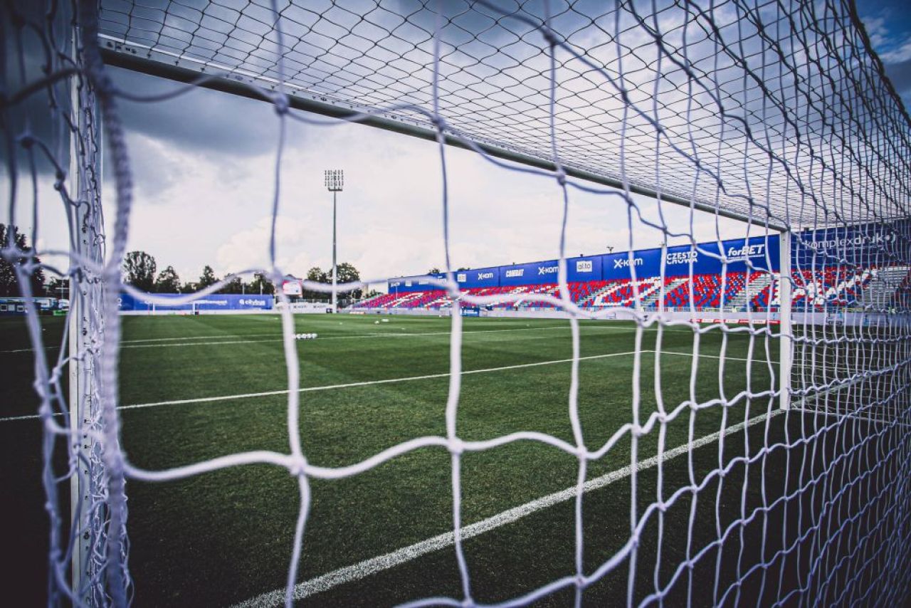 SPECIAL | Sorescu pleacă într-o altă lume! Patronul lui Rakow Czestochowa are o avere de 500 de milioane de euro și păstrează același antrenor din 2016, încă din Liga 3 _5