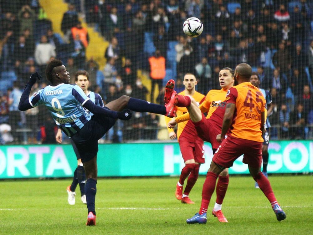 Super Mario Balotelli poate reveni în fotbalul mare! Atacantul este atras de bogații din Premier League _3