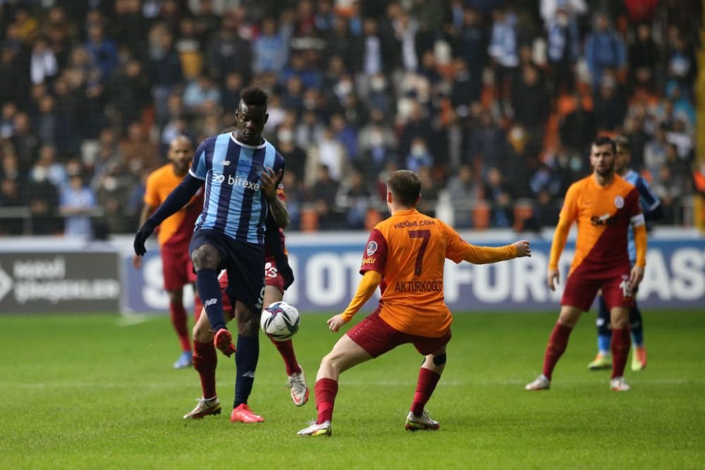 Super Mario Balotelli poate reveni în fotbalul mare! Atacantul este atras de bogații din Premier League _4