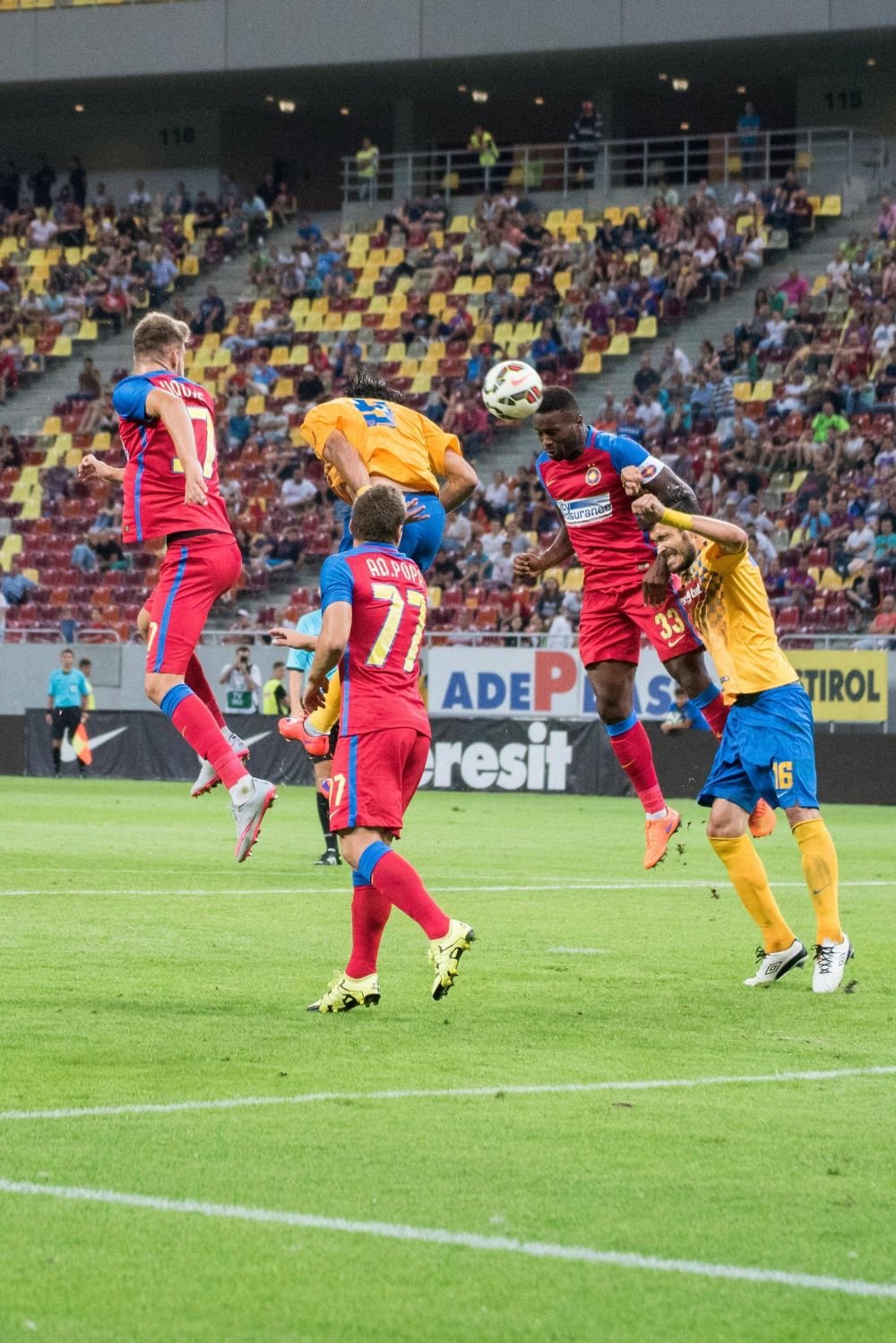 FCSB, pe punctul să dea lovitura iernii! Un jucător emblematic a refuzat CSU Craiova și vrea să revină la roș-albaștri _2