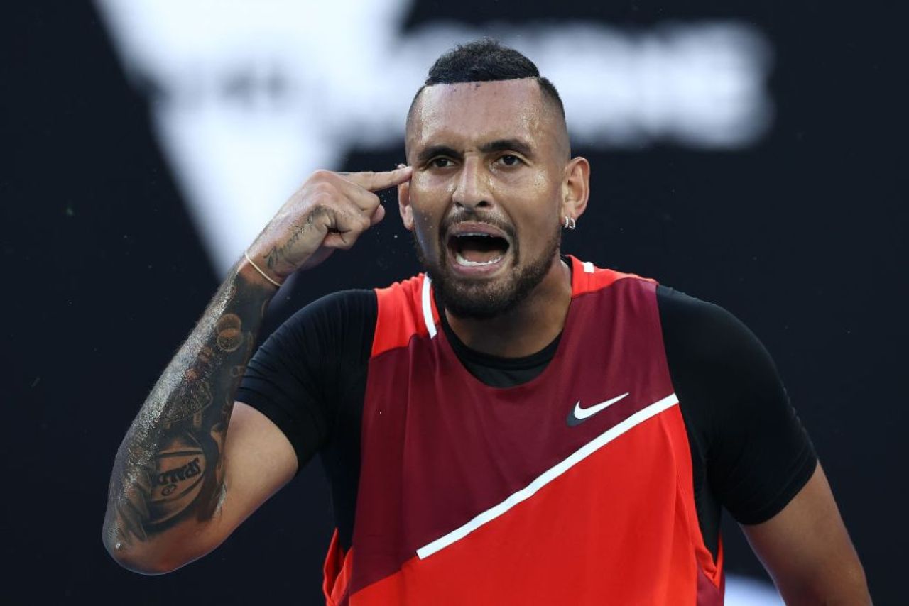 31 de ași mai târziu: „Ce vei mânca la cină?” Kyrgios: „Nu știu, omule, probabil serva lui Medvedev, direct pe gât în jos”_7