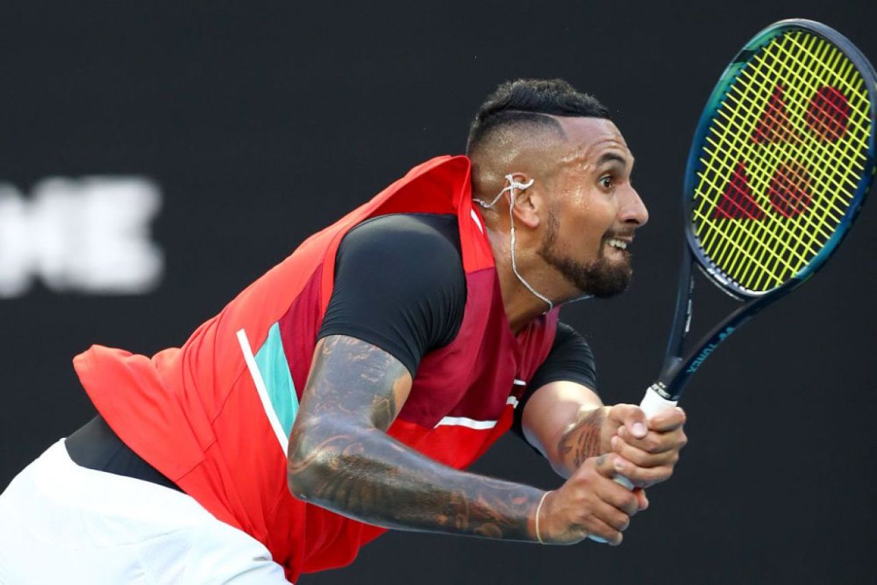 31 de ași mai târziu: „Ce vei mânca la cină?” Kyrgios: „Nu știu, omule, probabil serva lui Medvedev, direct pe gât în jos”_9