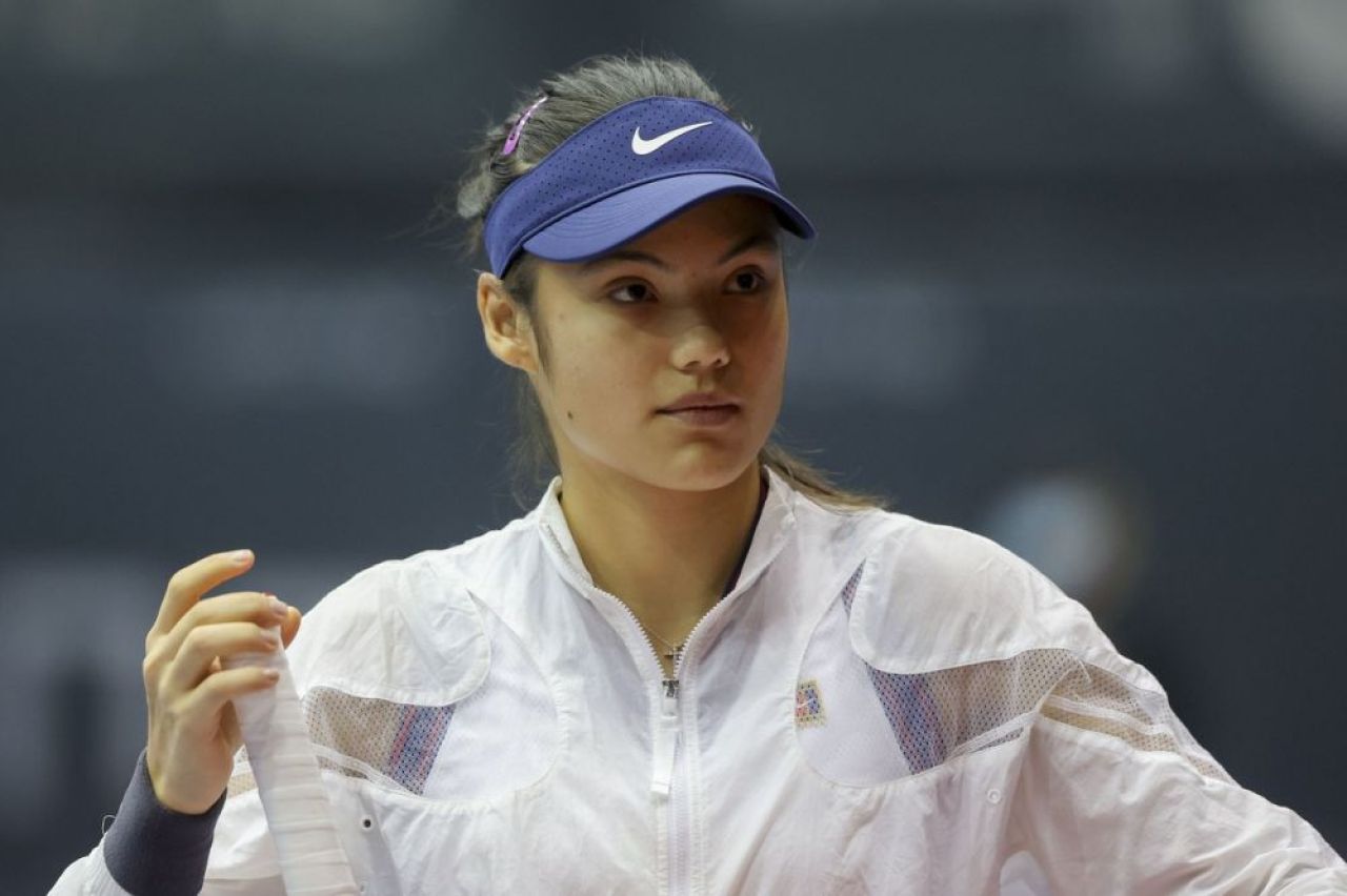 Cum a răspuns Emma Răducanu când a fost întrebată dacă ar fi putut să o învingă pe Simona Halep la AO 2022_1