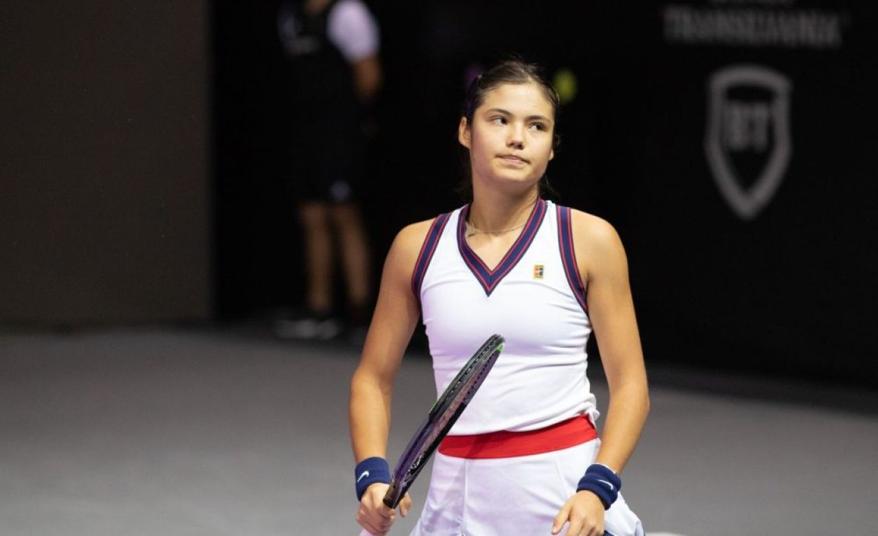 Cum a răspuns Emma Răducanu când a fost întrebată dacă ar fi putut să o învingă pe Simona Halep la AO 2022_2