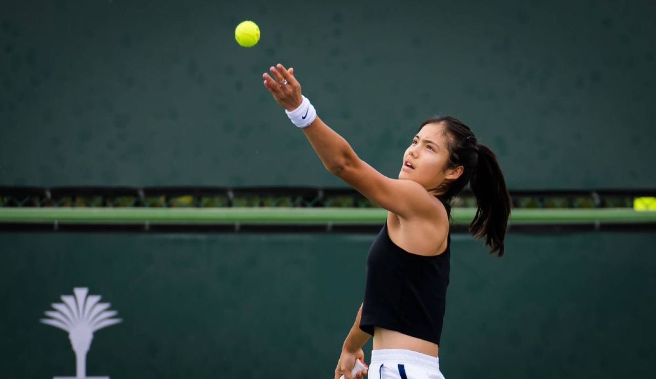 Cum a răspuns Emma Răducanu când a fost întrebată dacă ar fi putut să o învingă pe Simona Halep la AO 2022_22