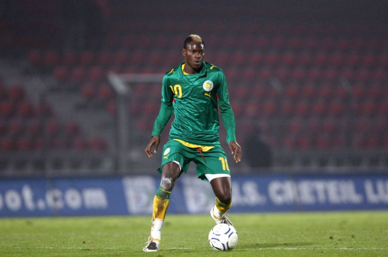 Să înceapă show-ul! La aproape 44 de ani, Ousmane N'Doye e gata să revină pe gazon la o echipă din România_1
