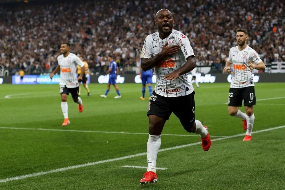 Vagner Love se întoarce! La 37 de ani, brazilianul care ”făcea sex toată ziua” revine în fotbalul din Europa_13