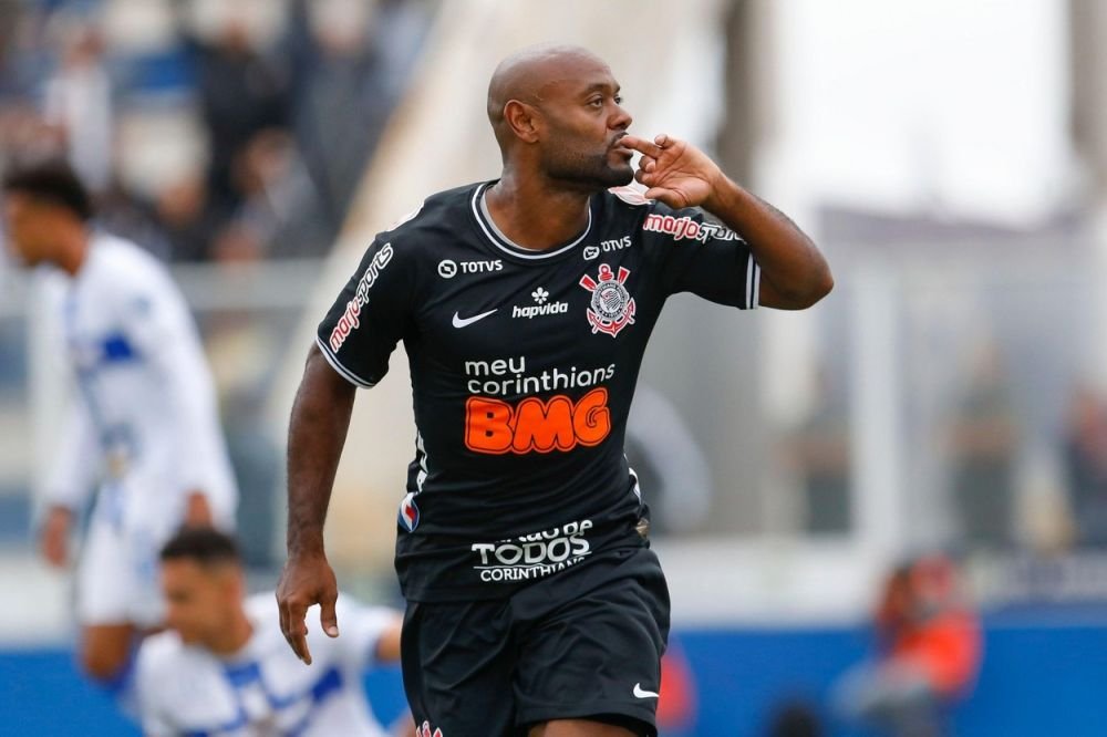 Vagner Love se întoarce! La 37 de ani, brazilianul care ”făcea sex toată ziua” revine în fotbalul din Europa_15