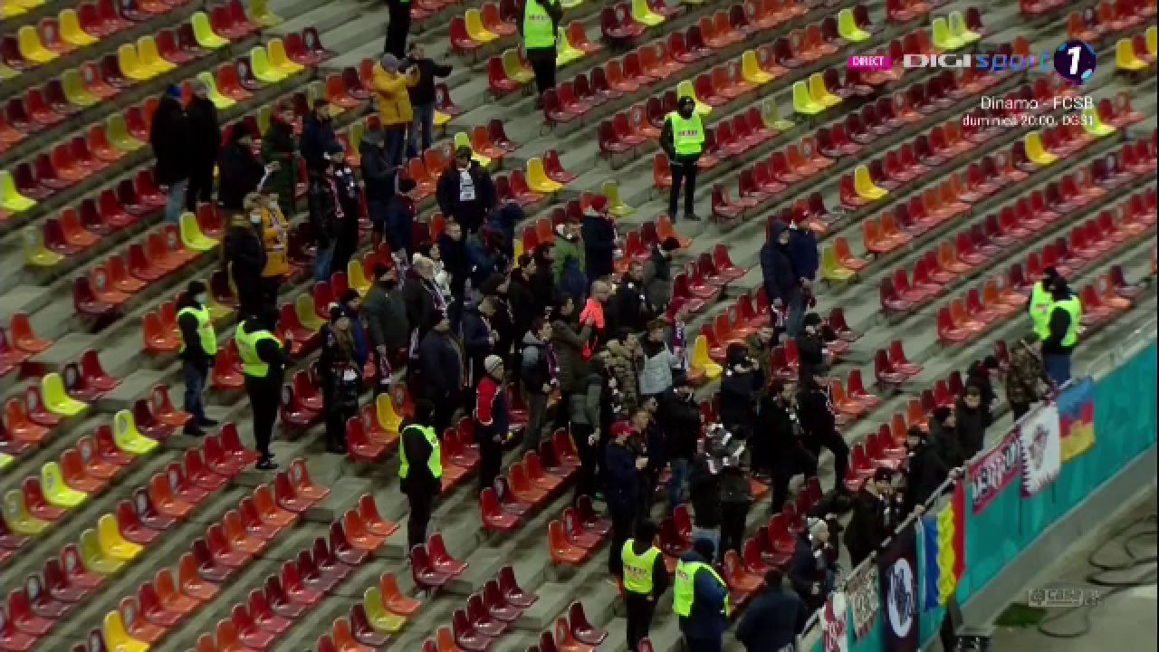 ”Poți să faci un grup pe WhatsApp cu ei” :) Câți fani ai CFR-ului au venit la meciul cu FCSB_2