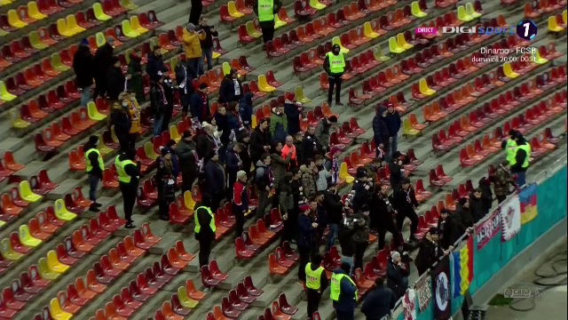 ”Poți să faci un grup pe WhatsApp cu ei” :) Câți fani ai CFR-ului au venit la meciul cu FCSB_3