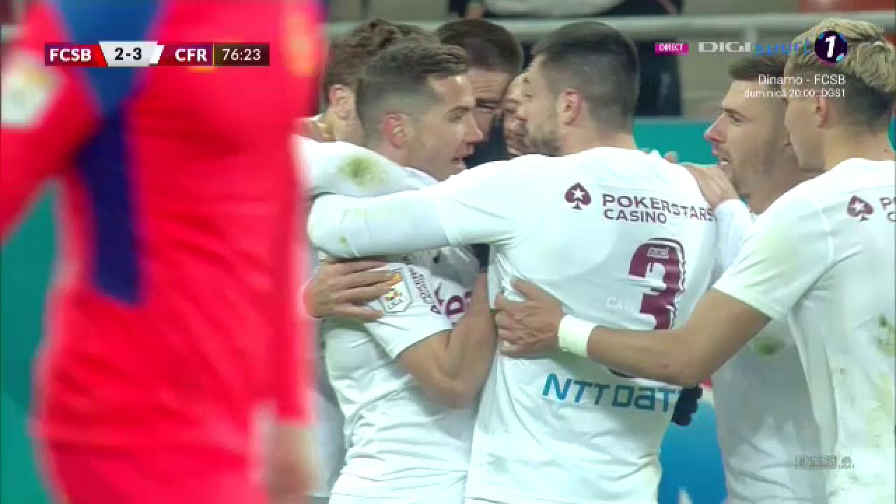Gest de mare jucător al lui Chipciu după marcarea golului trei al CFR-ului_8