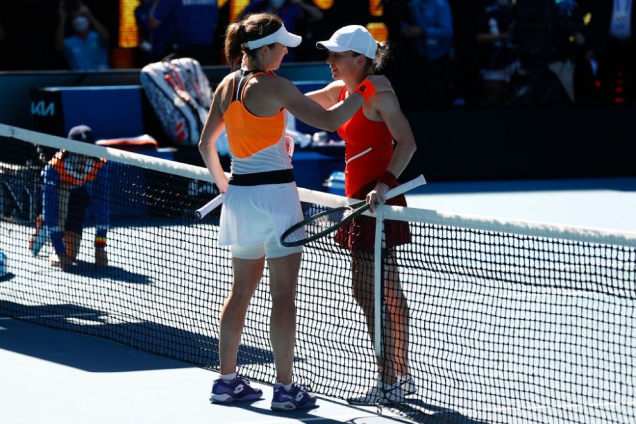 „Am murit pe teren amândouă! Energia? Am mâncat cheesecake!” Alize Cornet, în lacrimi după ce a învins-o pe Halep_11