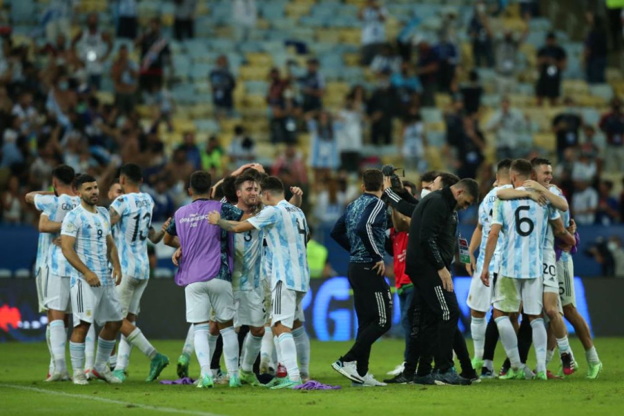 Încă unul de la Ajax! Barcelona, gata să-l transfere pe coechipierul lui Messi de la națională! Jucătorul și-a dat acordul_3