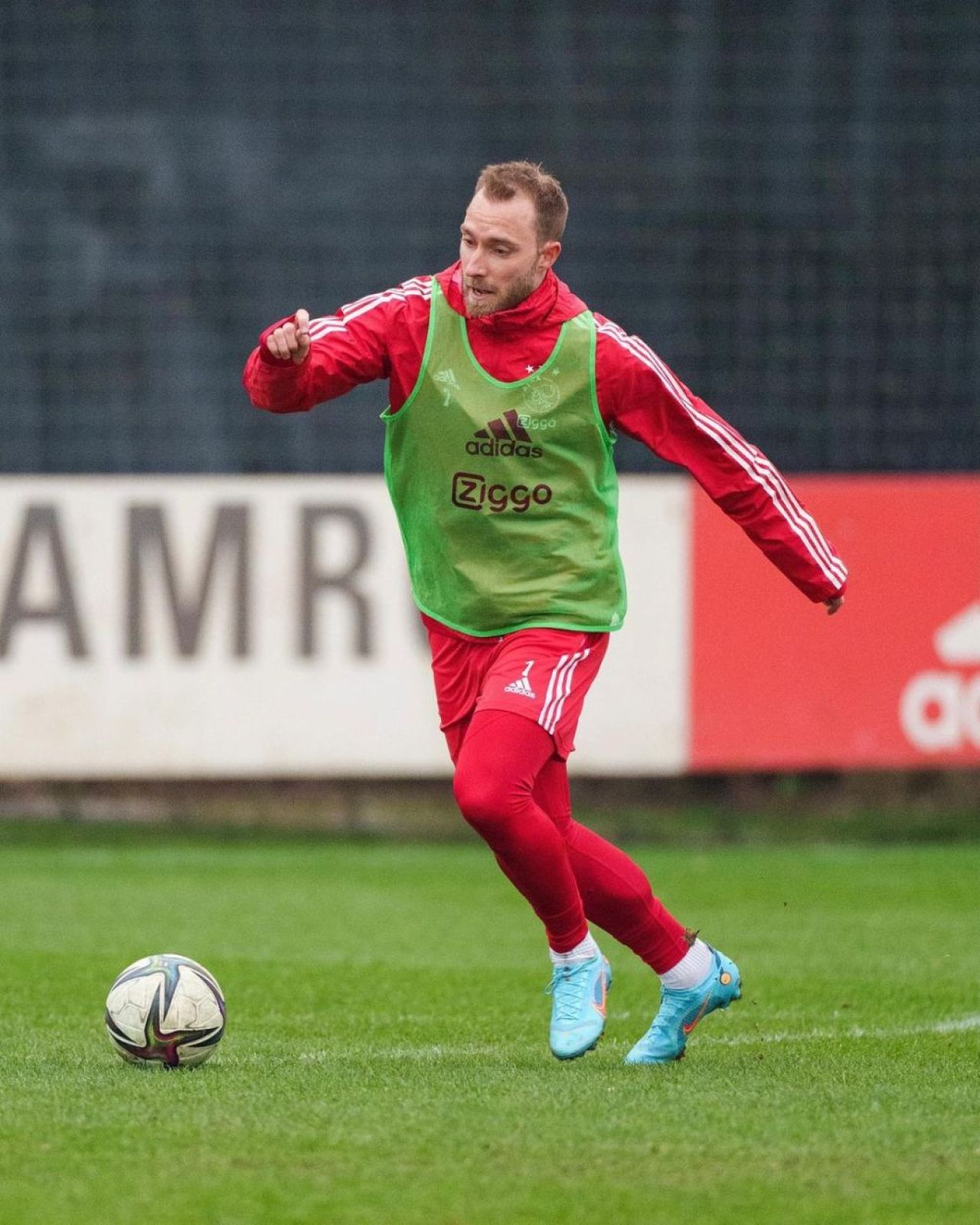 Christian Eriksen s-a antrenat alături de fostul său club_9