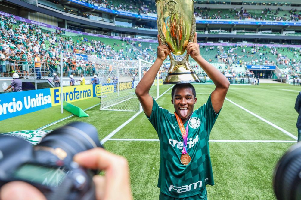Nemaivăzut! Real Madrid, gata să plătească până la 50 de milioane de euro pentru un jucător de 15 ani_11
