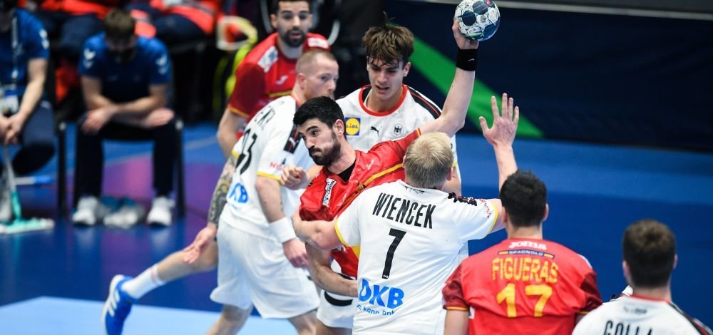 Olé! Un dinamovist este în semifinalele Campionatului European de handbal_3
