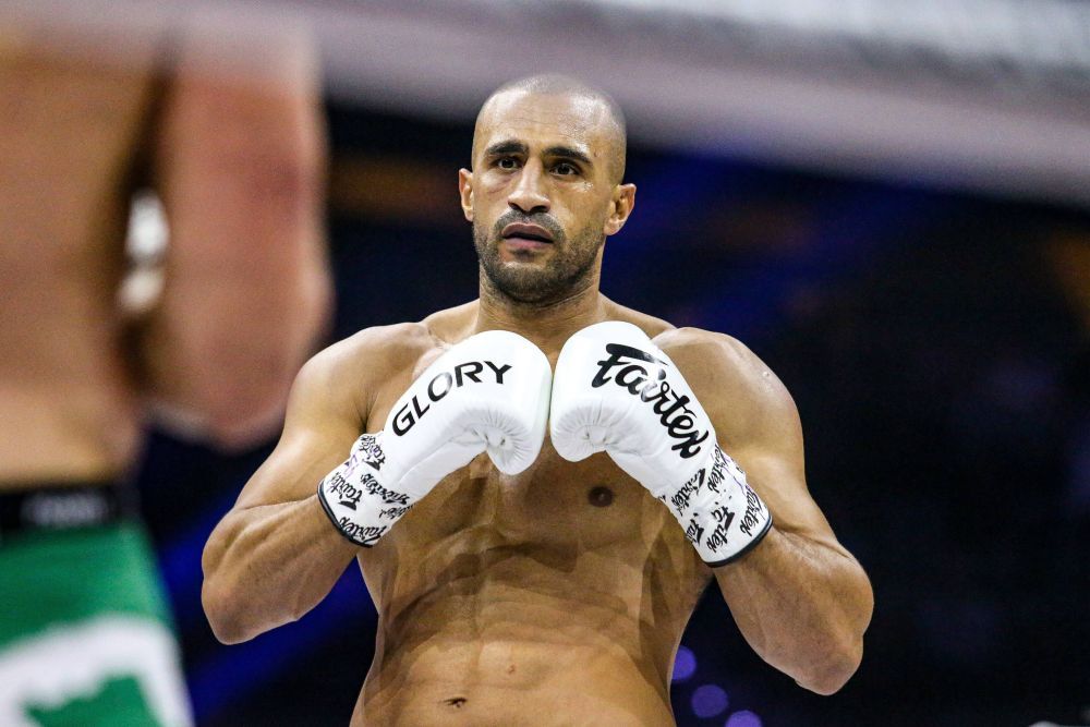 Badr Hari semnează un nou contract cu Glory și are deja revanșa pregătită! Cu cine va lupta în martie_5