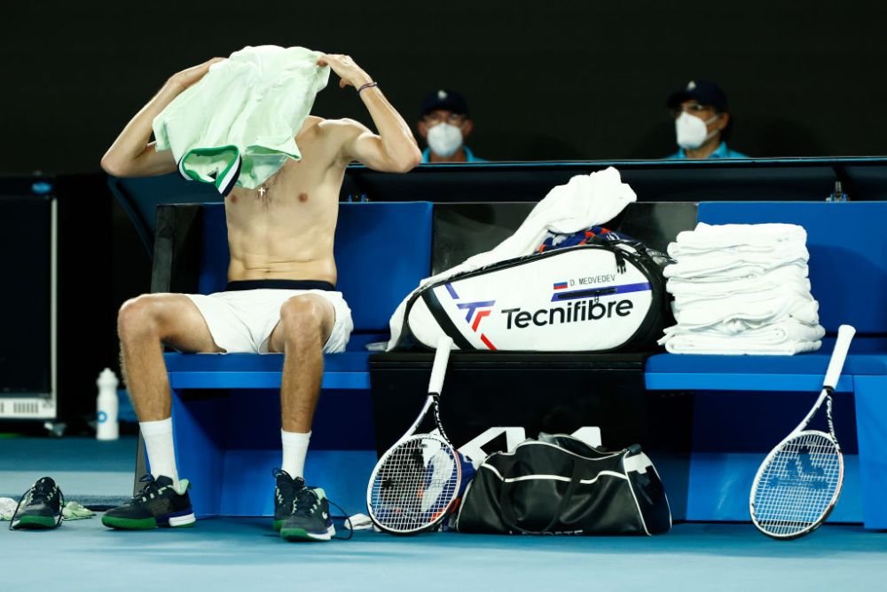 „Nu știu dacă oamenilor o să le placă asta.” Australienii au început să huiduie când Daniil Medvedev l-a pomenit pe Novak Djokovic_9
