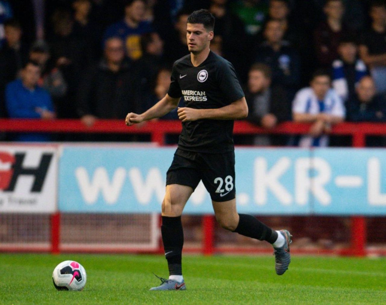 Tudor Băluță, capăt de drum la Brighton! Britanicii anunță decizia luată de clubul din Premier League_11