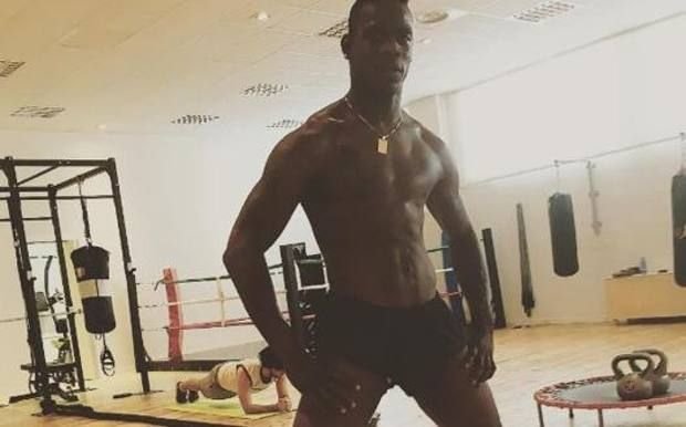 Cum arată acum Balotelli, la revenirea în naționala Italiei. Dieta la care a apelat Super Mario_2