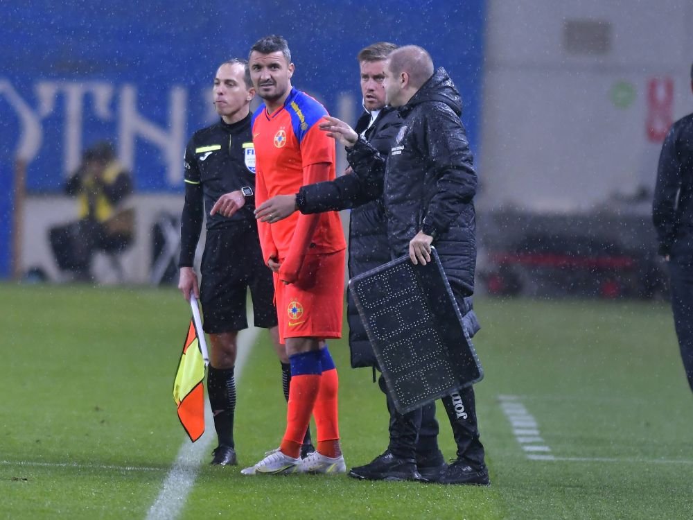 Cuvinte de laudă pentru un fost coleg de la FCSB. Pe cine a remarcat Budescu la vicecampioana Rom&acirc;niei