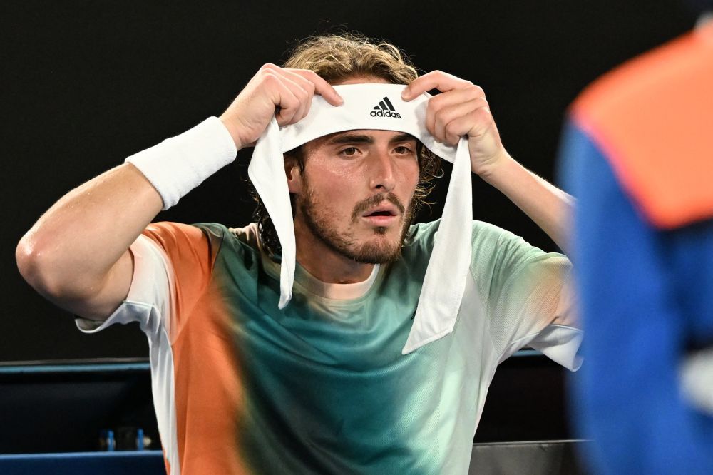 „Ești prost? Uită-te la mine, cu tine vorbesc!” Medvedev l-a umilit pe arbitru: „Ești praf pentru o semifinală de Grand Slam!”_14