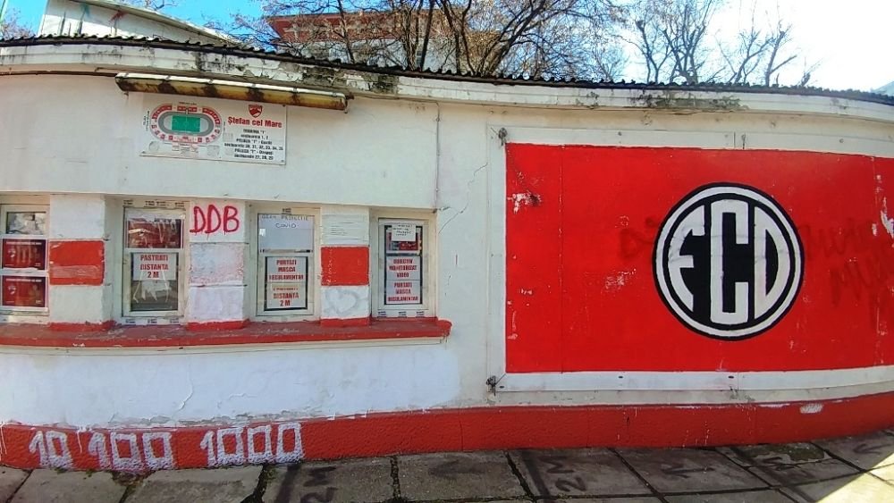 Stadionul Dinamo a ajuns o ruină! Imagini dureroase pentru fanii 
