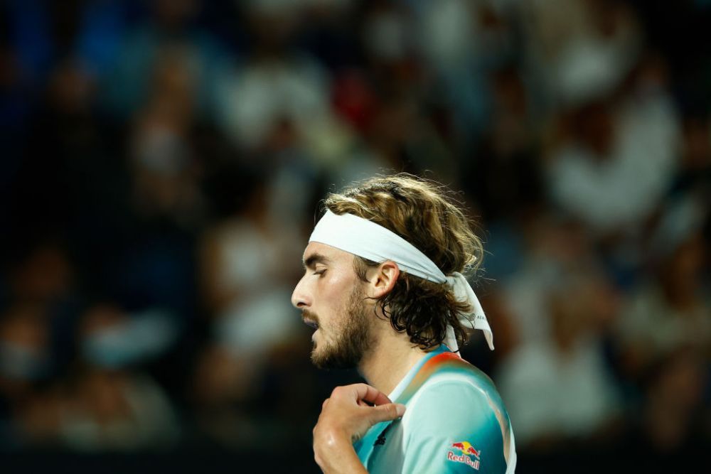 Tsitsipas, învins a 7-a oară de rivalul Medvedev, în 9 meciuri: „Am fost victimă a arbitrajului. Medvedev nu e cel mai matur.” _4