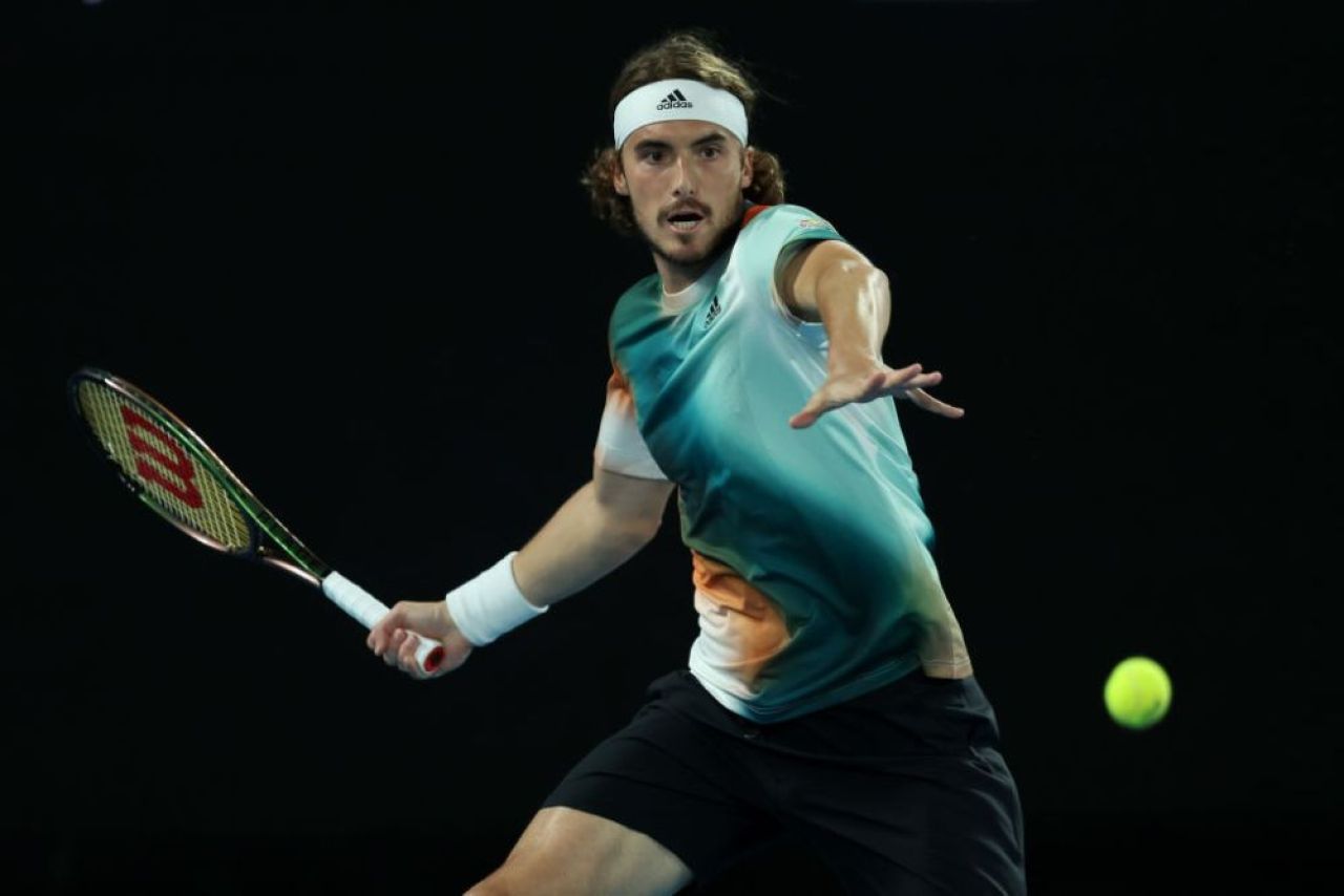 Tsitsipas, învins a 7-a oară de rivalul Medvedev, în 9 meciuri: „Am fost victimă a arbitrajului. Medvedev nu e cel mai matur.” _9