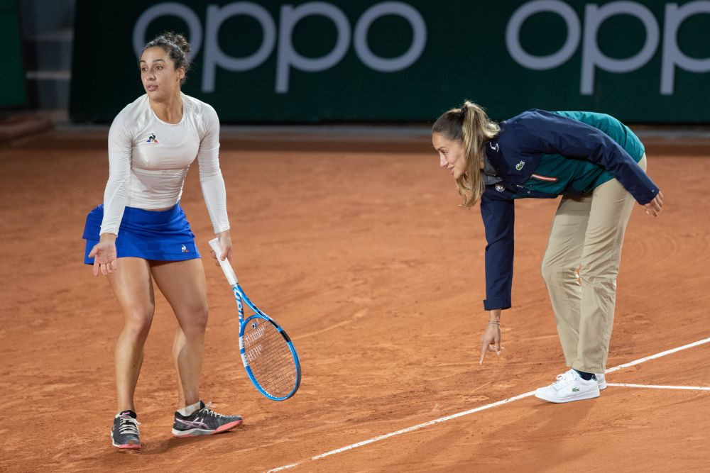 Arbitra sexy din Serbia, Marijana Veljovic a oficiat finala Australian Open, Barty - Collins_5