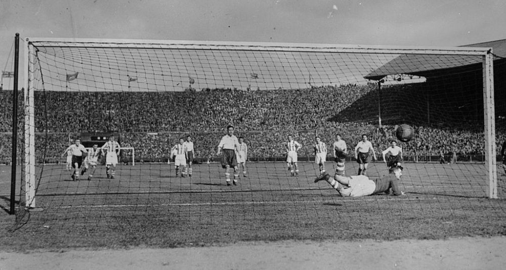 Poveștile FA Cup | ”Dacă dă cineva gol, o să-mi mănânc pălăria”_3