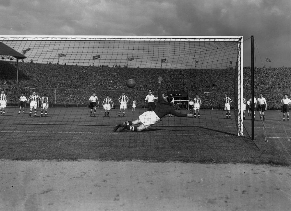 Poveștile FA Cup | ”Dacă dă cineva gol, o să-mi mănânc pălăria”_6