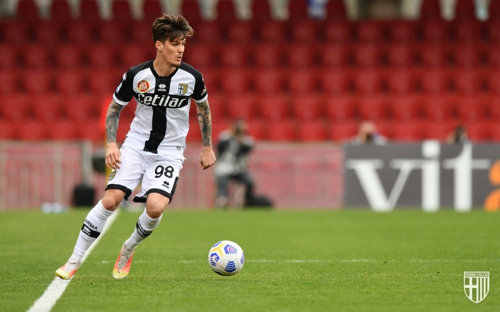 Parma i-a decis soarta lui Dennis Man! Anunțul făcut de italieni după ce a fost adus un atacant la echipă_3