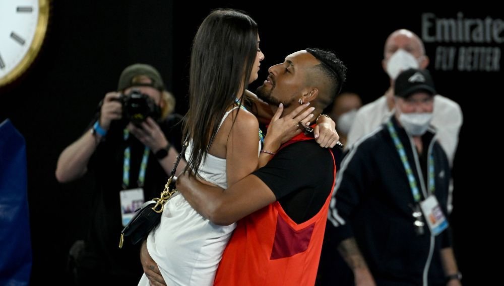 Noua iubită i-a băgat mințile în cap! Nick Kyrgios a sărbătorit primul Grand Slam total diferit de colegul său_3
