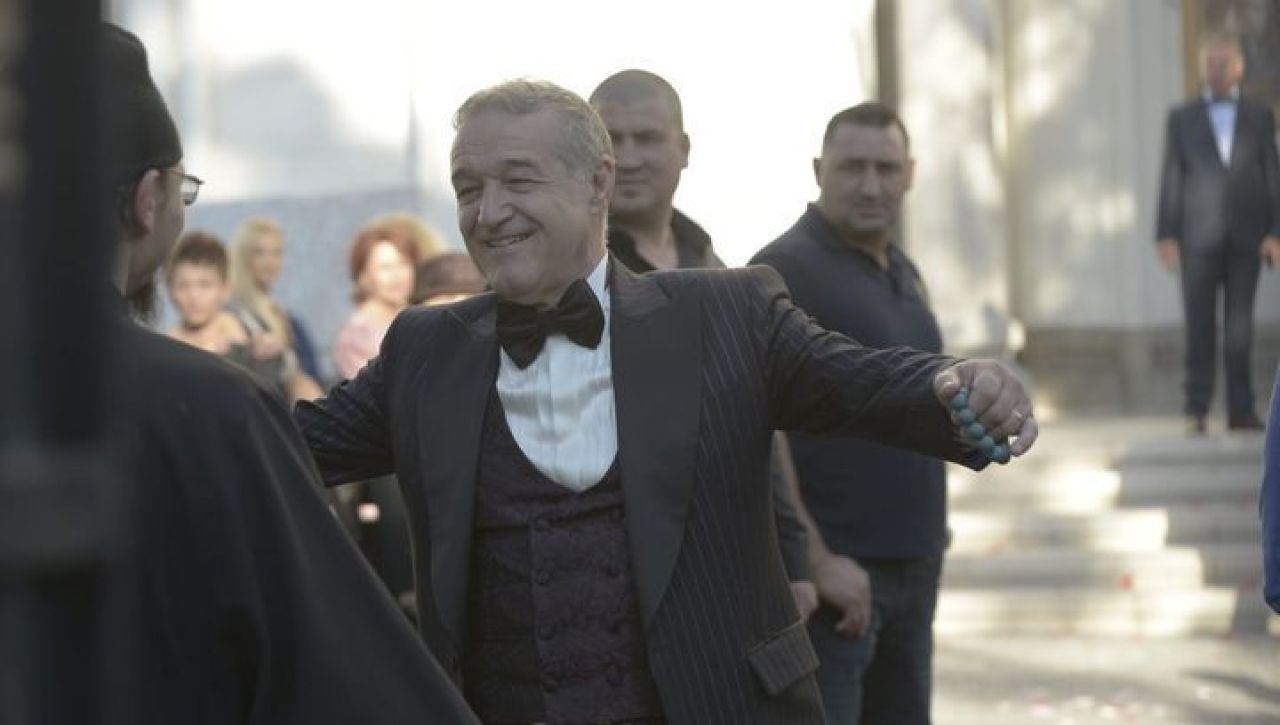 Un celebru designer a dat verdictul: „Cel mai bine îmbrăcat este Gigi Becali!” Al doilea remarcat activează tot în sport _11