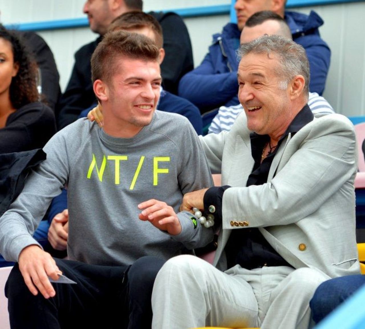 Un celebru designer a dat verdictul: „Cel mai bine îmbrăcat este Gigi Becali!” Al doilea remarcat activează tot în sport _17