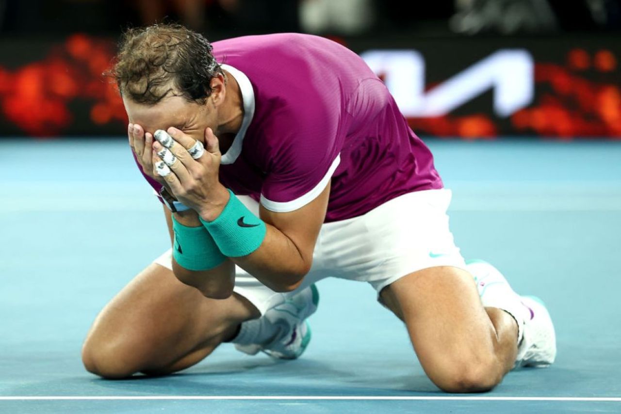 „Cred că soția mea a spart televizorul acasă!” Daniil Medvedev dezvăluie ce l-a întrebat pe Rafael Nadal după finala de peste 5 ore _2