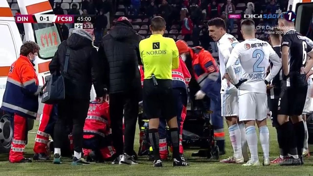 Accidentare horror în finalul primei reprize din Dinamo - FCSB! Două ambulanțe au intrat pe teren_1