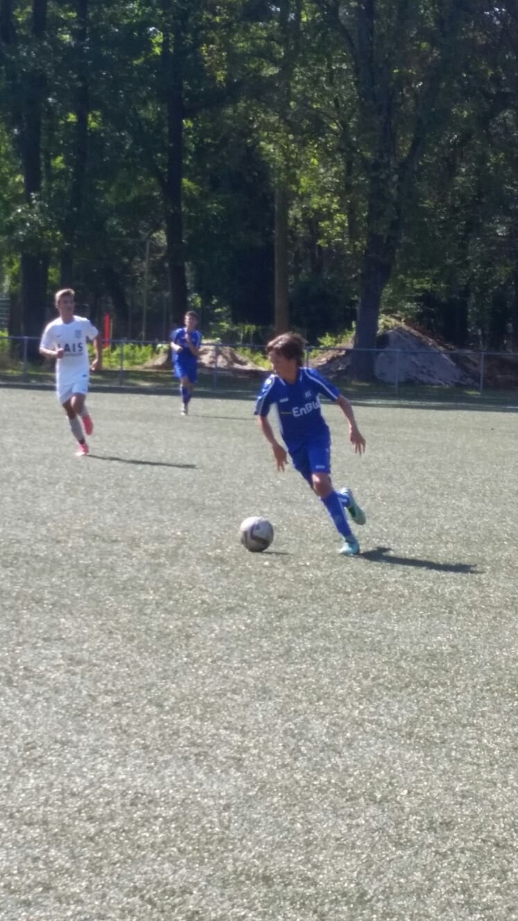 Juniorul român dat ca transferat la Napoli a semnat cu o altă echipă din Italia!_12