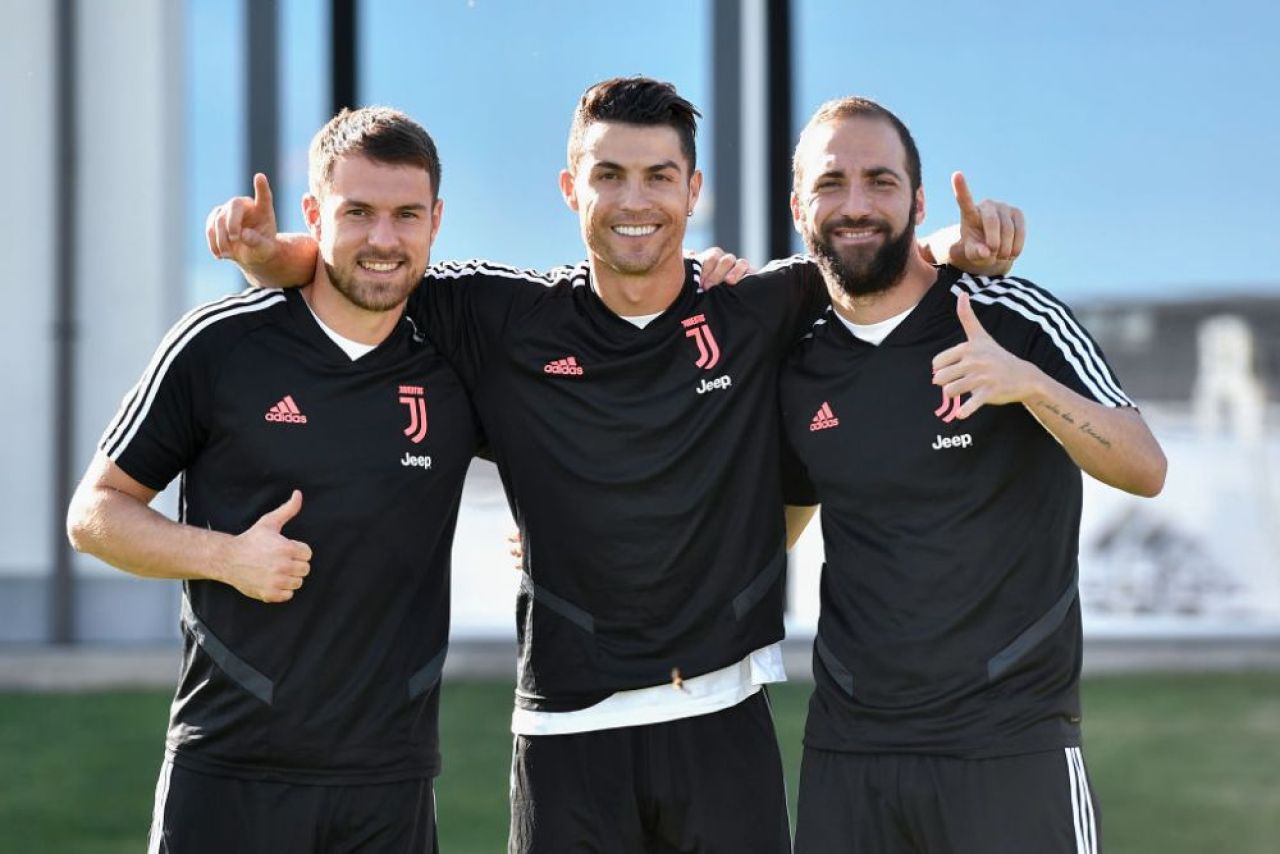OFICIAL | Un star de la Juventus a semnat cu Rangers și va juca lângă Ianis Hagi _3