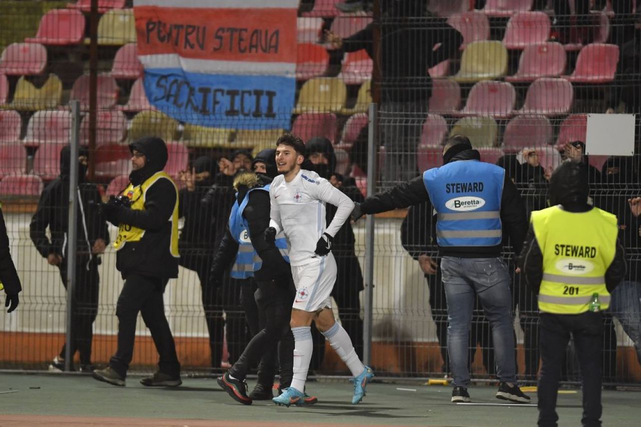 Mihăilă e doar începutul! Atalanta, interesată de doi jucători de la FCSB: „M-au întrebat de ei!”_6