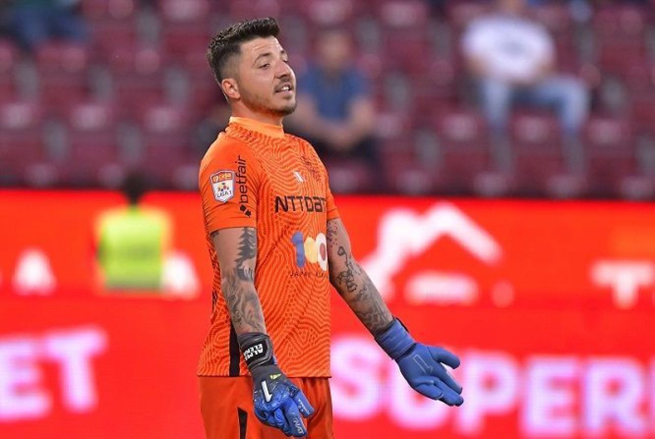 Metoda neortodoxă prin care CFR l-a convins pe Bălgrădean să plece de la FCSB: „Nu sunt măsuri împotriva celor care fac așa ceva”_4