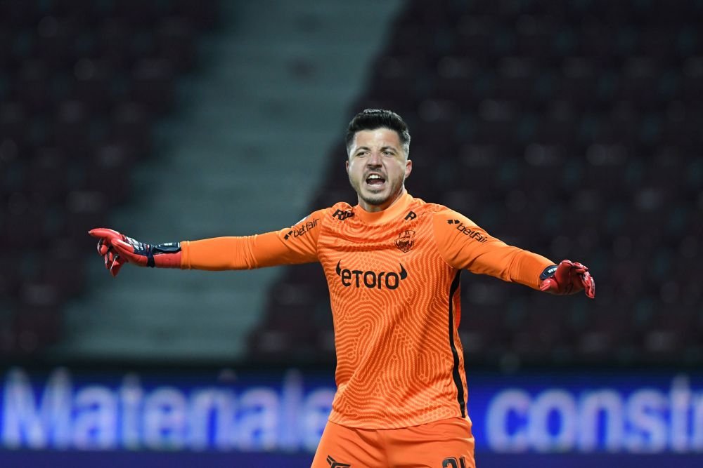 Metoda neortodoxă prin care CFR l-a convins pe Bălgrădean să plece de la FCSB: „Nu sunt măsuri împotriva celor care fac așa ceva”_5