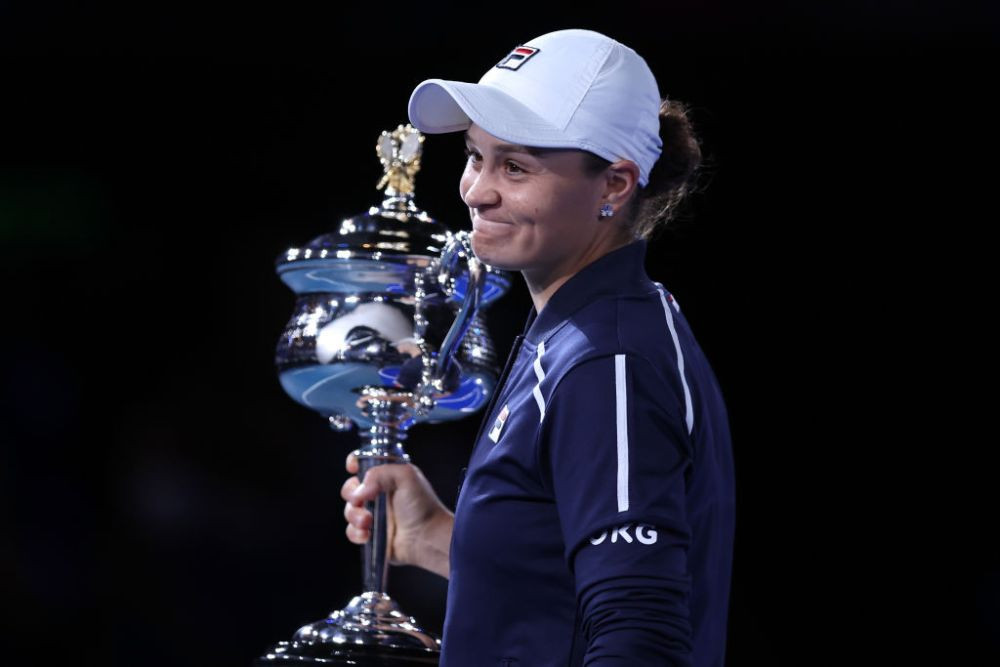 Retrasă din tenis și devenită jucătoare de cricket, Ashleigh Barty a fost convinsă de Serena Williams să se întoarcă în WTA_2
