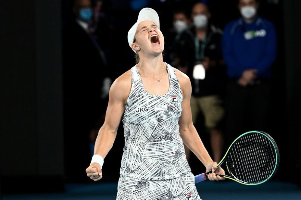 Retrasă din tenis și devenită jucătoare de cricket, Ashleigh Barty a fost convinsă de Serena Williams să se întoarcă în WTA_3