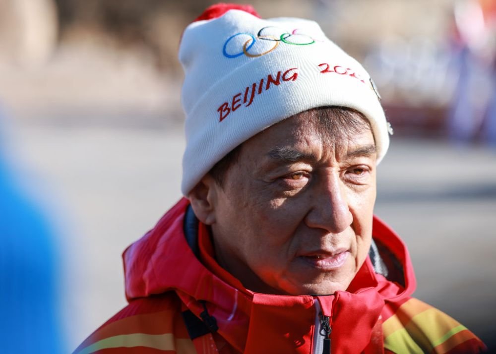 ”Cichicean” a dus flacăra olimpică lângă Marele Zid Chinesc! Milionarul de la Hollywood deține funcții politice în China comunistă_2